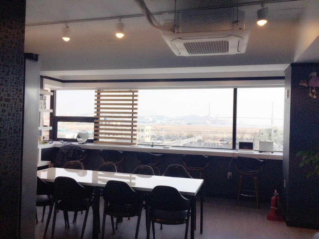 Mozzihostel Busan Station Zewnętrze zdjęcie