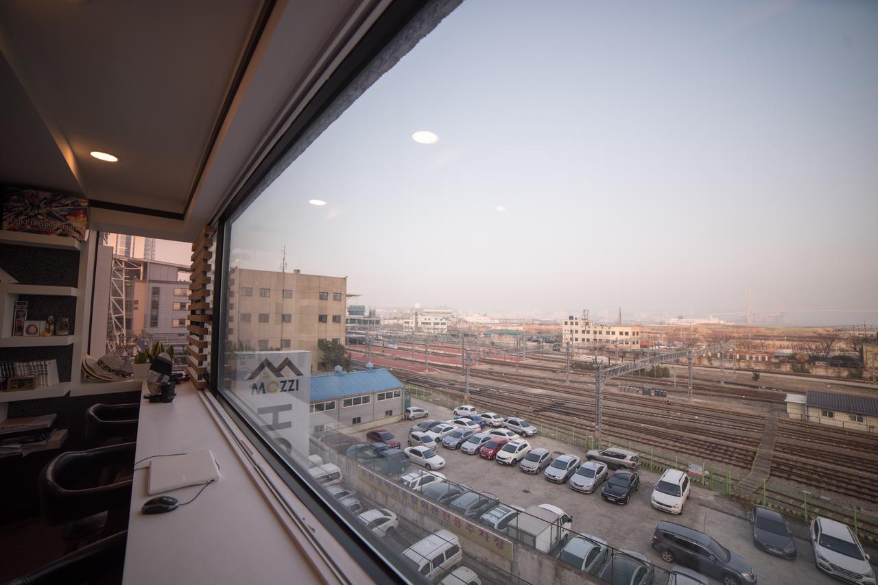 Mozzihostel Busan Station Zewnętrze zdjęcie