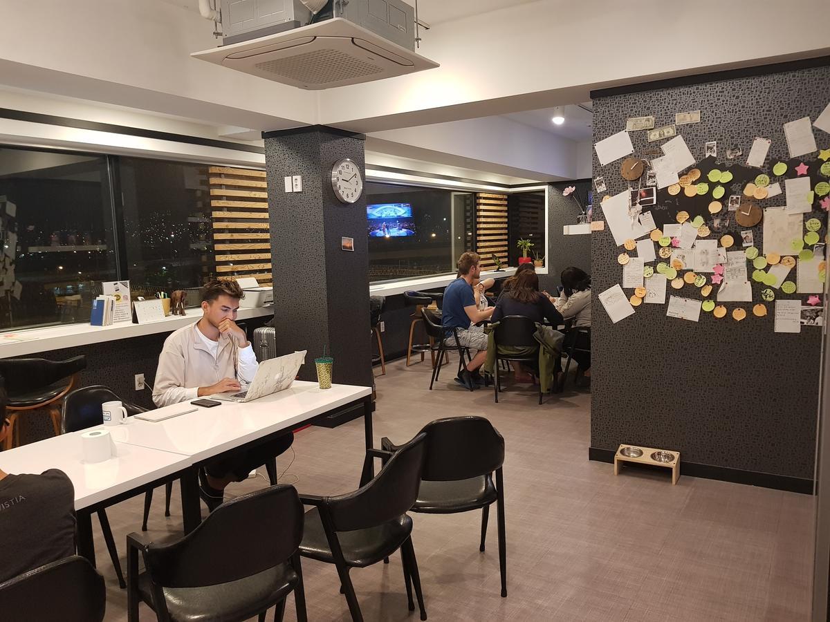 Mozzihostel Busan Station Zewnętrze zdjęcie